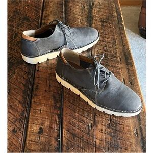 Men’s Roan Heaton casual shoes size 9